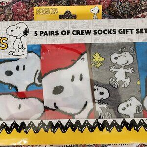 Peanuts Snoopy 5 Pairs Men's Crew Socks Brand New in Box